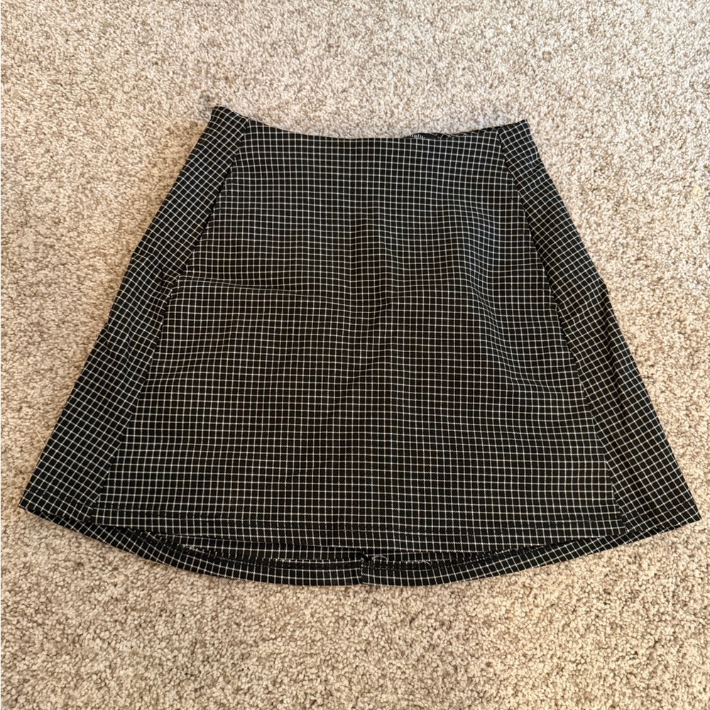 Classic Black and White Checkered Skirt